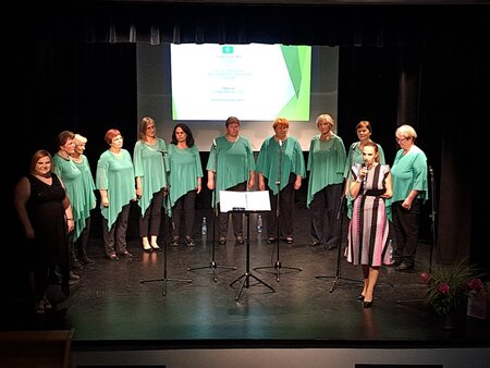 Ko se srecata Dolenjska in Francija v pesmi, jun 2025, foto GL (3)